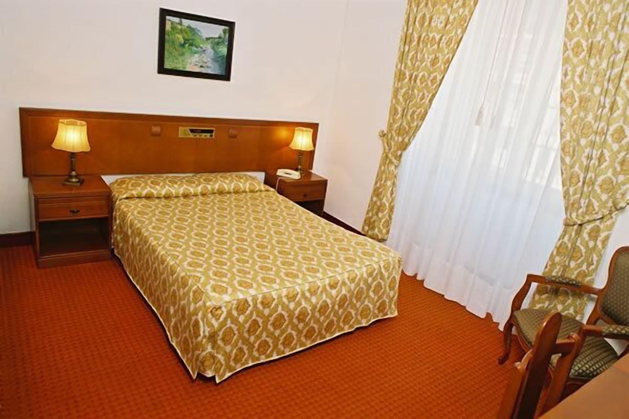 Hotel Nazareth Lisboa Екстериор снимка